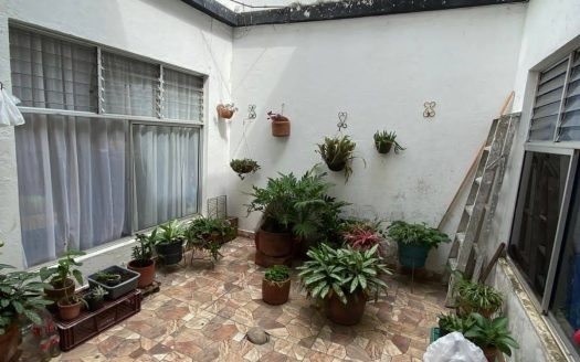 VENTA CASA PROVENZA DE 2 NIVELES 4HAB