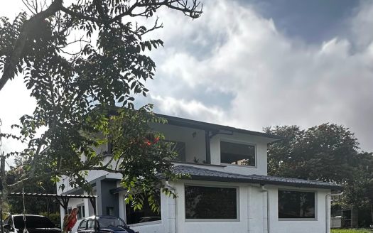 VENTA CASA  CAMPESTRE  MESA DE LOS SANTOS. CONJUNTO EL REFUGIO