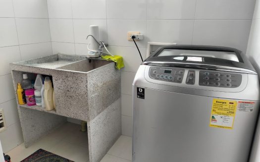 VENTA APARTAMENTO SOTOMAYOR. EDIFICIO TORRE BLANCA