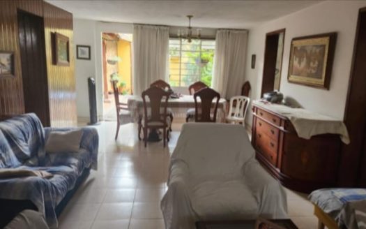 VENTA CASA LA SALLE.