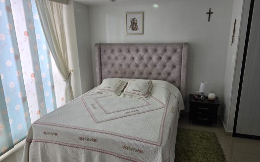 VENTA APARTAMENTO REAL DE MINAS. CONJUNTO OASIS DE MARDEL