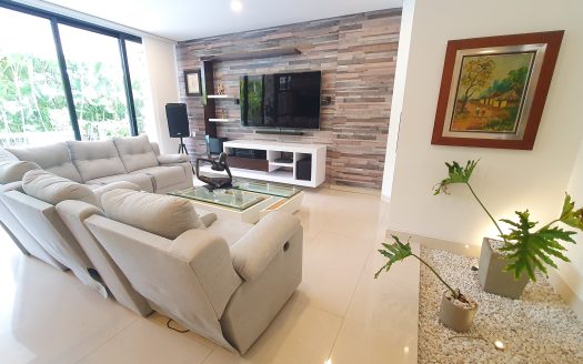 VENTA CASA CAMPESTRE RUITOQUE CONDOMINIO. VALLE DE ROCAS