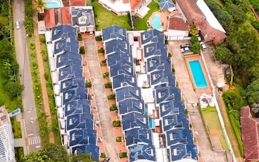 VENTA CASA LAGOS DEL CACIQUE. ALTOS DE CANTARELA CONDOMINIO