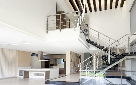 VENTA CASA CAMPESTRE RUITOQUE BAJO. CONDOMINIO RUITOQUE PARK HOUSE