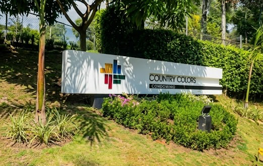 VENTA CASA CAMPESTRE PIEDECUESTA.  CONDOMINIO COUNTRY COLORS