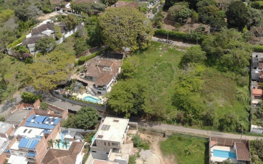 VENTA LOTE LAGOS DEL CACIQUE. PREDIO Y LOTE