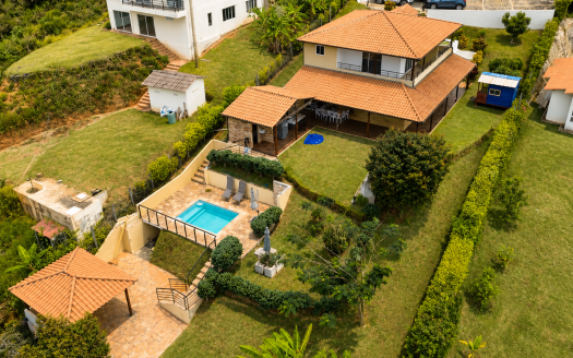 VENTA CASA CAMPESTRE RUITOQUE ALTO. SECTOR ROCA DURA