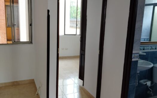 VENTA APARTAMENTO PINOS. TORRES DE LOS PINOS