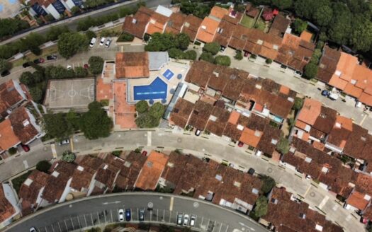 VENTA CASA  TEJAR. CONJUNTO MIRADOR DEL CACIQUE