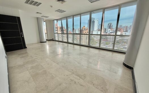 VENTA OFICINA BOLARQUI. EDIFICIO TORRE MARDEL