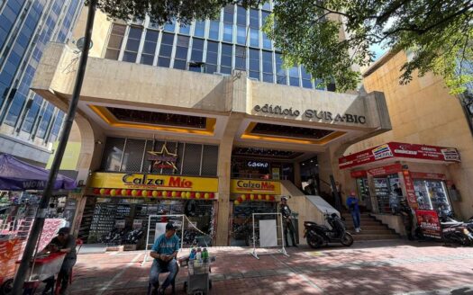 VENTA OFICINA CENTRO.  EDIFICIO SURA-BIC