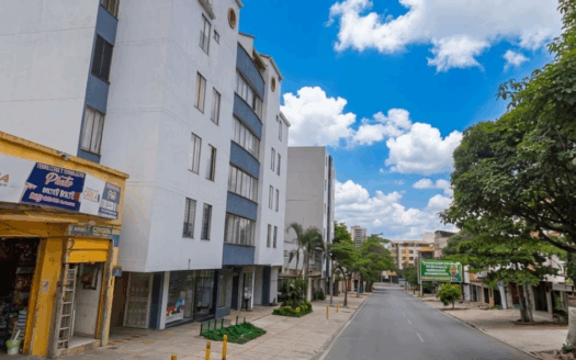 VENTA APARTAMENTO PRADO. EDIFICIO PRADO ALTO