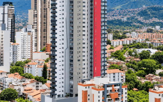 VENTA APARTAMENTO CAÑAVERAL. EDIFICIO LA TORRE SPINOSA