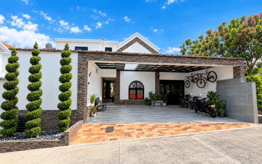 VENTA CASA LAGOS DEL CACIQUE.CONJUNTO QUINTAS DEL CACIQUE