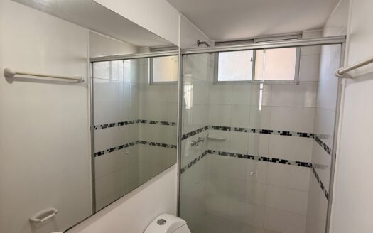 VENTA APARTAMENTO MEJORAS PUBLICAS. EDIFICIO TORRE BAMBÚ
